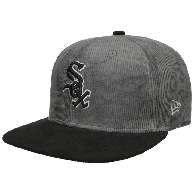 Cappellino 59Fifty White Sox Essential by New Era - € 44,95 Cappellino 59Fifty White Sox Essential by New Era - € 44,95