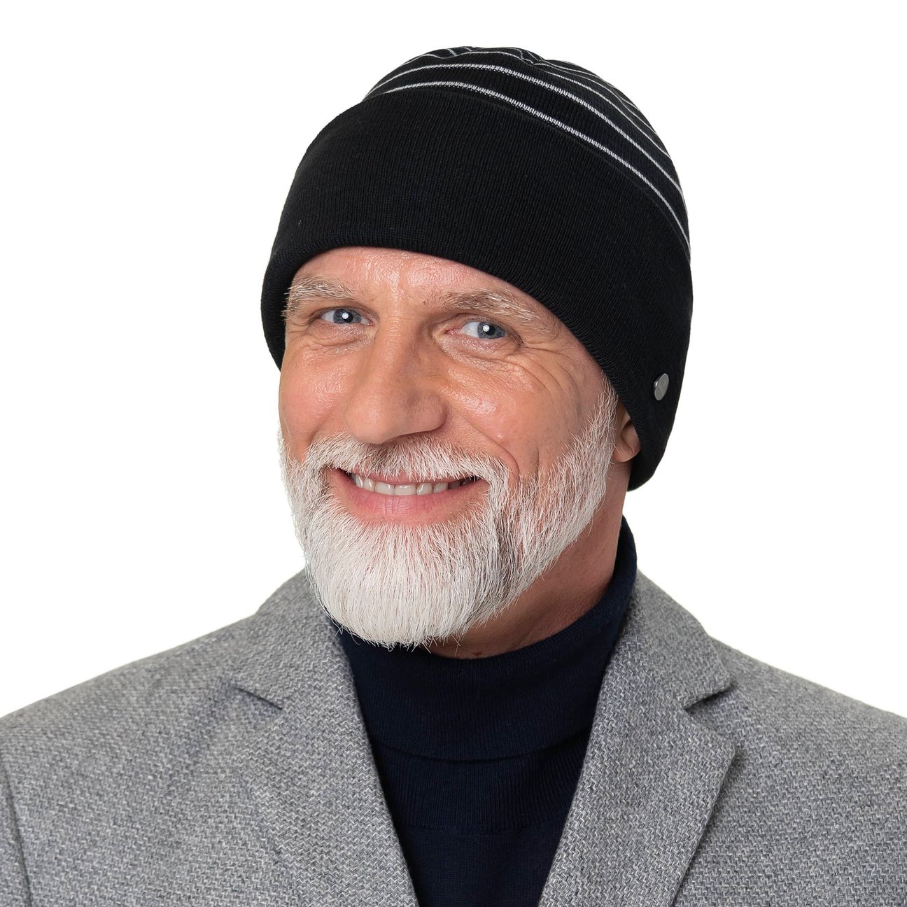 Berretto con risvolto ricamato con bandiera norvegese: cappello invernale in maglia riciclata - Italia